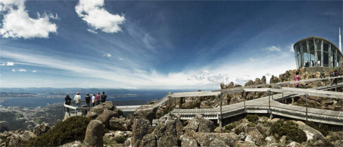 Hiking in Hobart